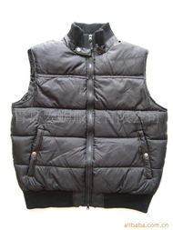 青島愛購服裝馬甲產品列表及鞋類批發指南